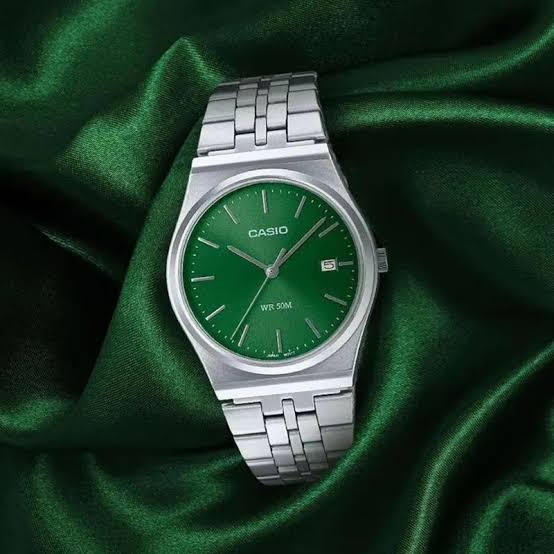 Vintage Casio Watch